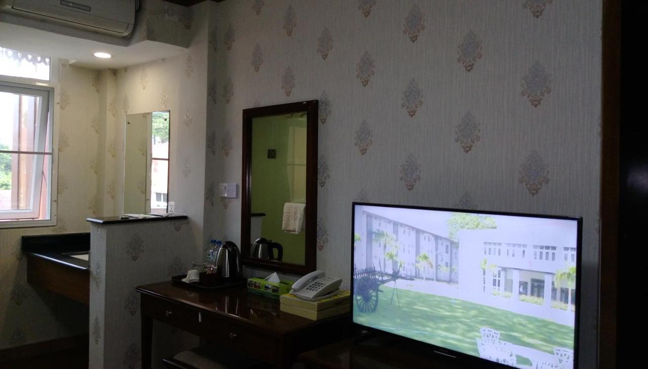 Myanmar Sport Hotel Γιανγκόν Εξωτερικό φωτογραφία